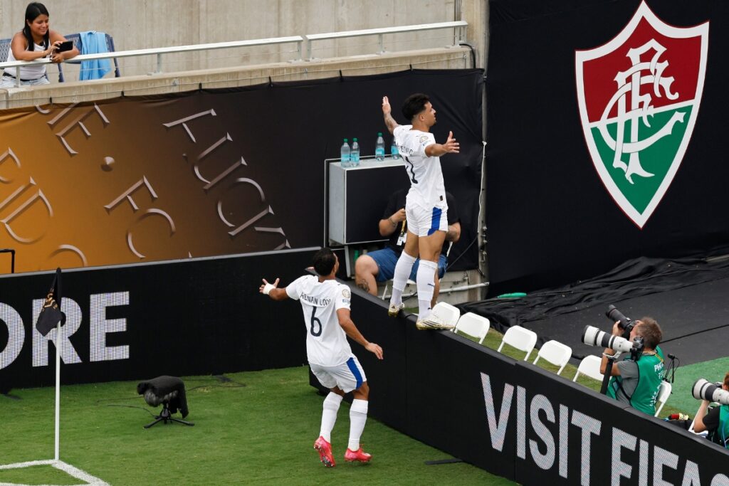 renan-lodi-tem-acordo-encaminhado-com-o-atletico-mg.-saiba-detalhes