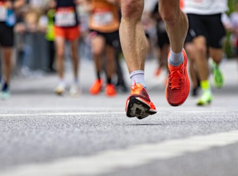 as-dicas-de-um-ortopedista-para-correr-a-sao-silvestre-e-evitar-lesoes