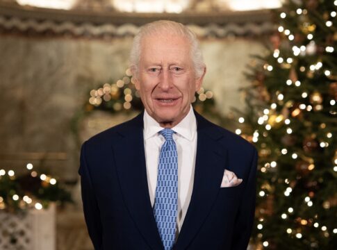discurso-de-natal-do-rei-charles-tera-ajudinha-“high-tech”-inedita