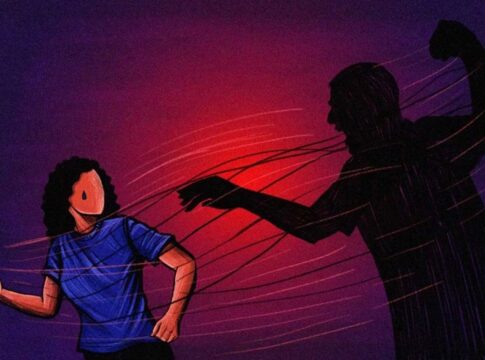 terror-por-4-horas:-motorista-de-app-e-sequestrada-e-amarrada-em-cerca