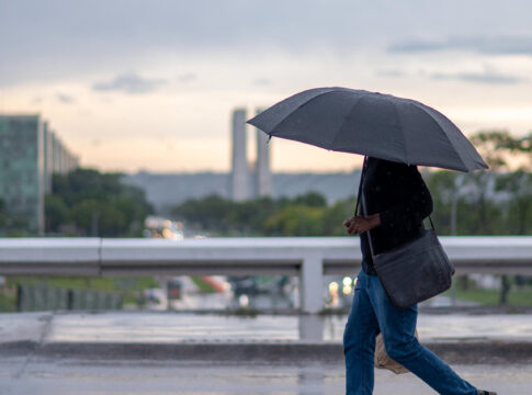 chuva-no-natal?-saiba-o-que-diz-a-previsao-do-tempo-para-o-brasil