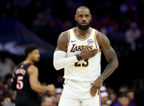 rodada-de-natal-da-nba-tem-knicks,-lakers-e-okc-em-acao.-veja-jogos