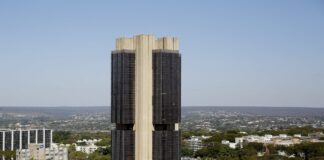 bc:-lula-assina-exoneracao-de-diretores-e-abre-espaco-para-indicacoes