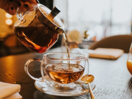 nutricionista-sugere-cha-que-pode-ajudar-a-proteger-o-figado-pos-ceia