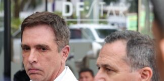 bolsonaro-esta-deprimido,-ansioso-e-tem-crise-de-soluco,-relata-medico