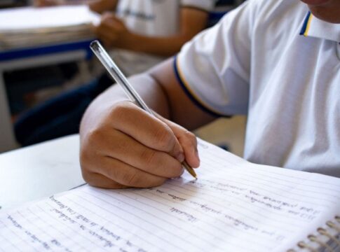 escolas-de-sp-terao-ajuda-de-ia-para-agilizar-correcao-de-redacoes