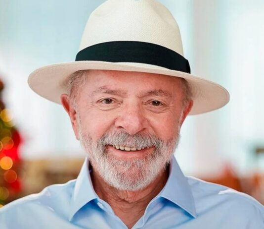 em-pronunciamento,-lula-faz-balanco-do-ano-e-prega-fim-da-escala-6×1