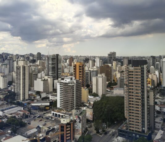 praia,-nem-pensar:-“gosto-de-sao-paulo-vazia-no-fim-do-ano”