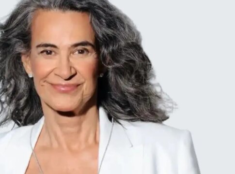 tv-brasil-transmite-show-especial-de-simone-no-dia-25-de-dezembro