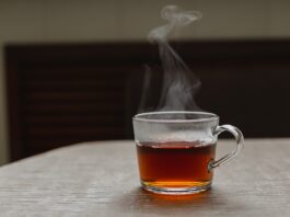 o-melhor-cha-para-desinchar-a-barriga-se-voce-comeu-demais-no-natal