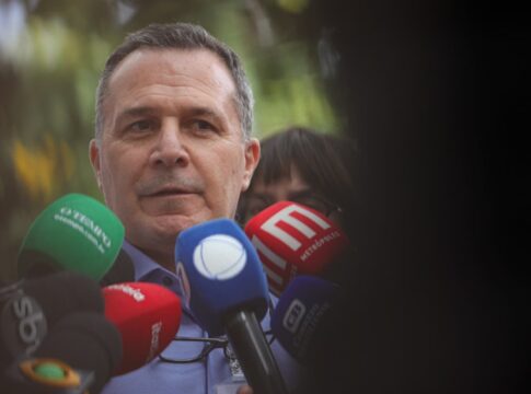 medico-de-bolsonaro-detalha-cirurgia-e-nao-descarta-novo-procedimento