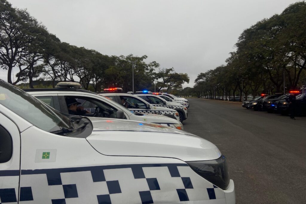 homem-da-tiros-na-rua,-bate-em-viatura,-atropela-pm-do-df-e-e-baleado