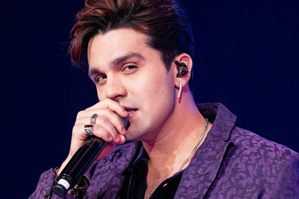 luan-santana-compartilha-cliques-ineditos-de-natal-com-a-filha;-veja