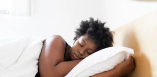 qualidade-do-sono-e-pior-entre-mulheres-pretas-e-pardas,-afirma-estudo