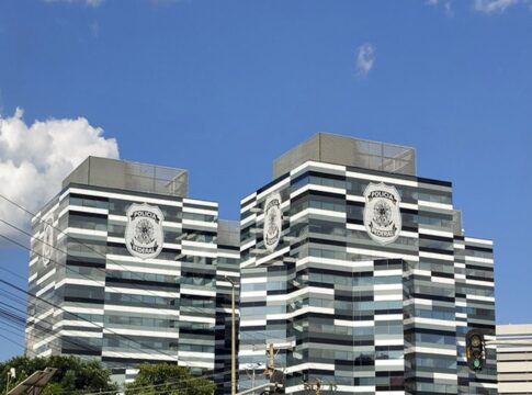 coach-de-concursos:-saiba-como-foi-a-demissao-de-agentes-da-pf