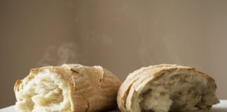 pao-caseiro-sem-ovos:-facil-de-fazer-e-com-massa-bem-leve