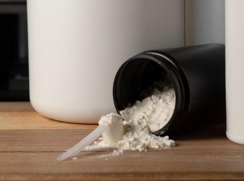 creatina-causa-pedra-nos-rins?-nutricionista-revela-a-verdade