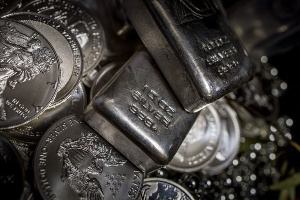 novo-recorde:-prata-ultrapassa-us$-75-pela-1a-vez.-ouro-tambem-avanca