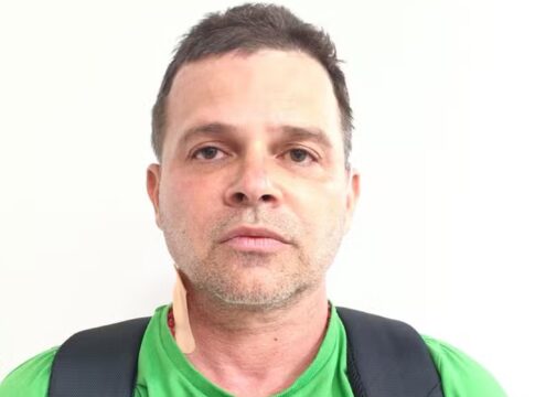 apos-ser-entregue-a-pf,-silvinei-sera-transferido-para-brasilia