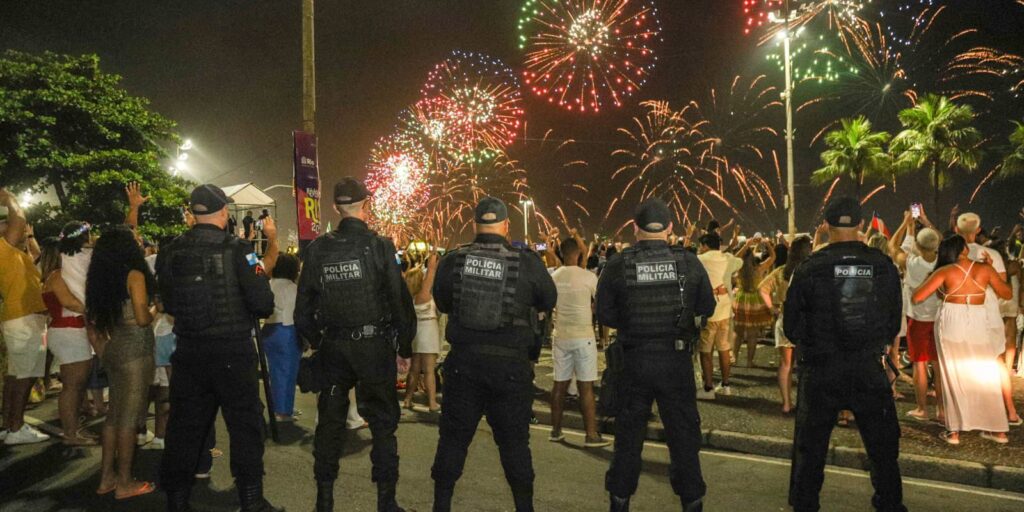 reveillon-no-rio-tera-28,7-mil-policiais-e-reconhecimento-facial