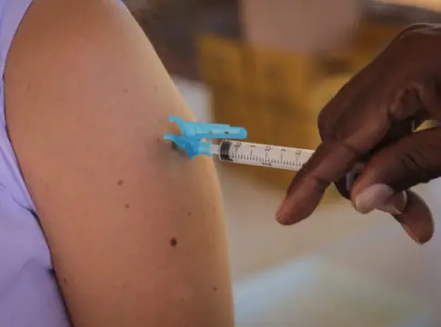 jovens-de-15-a-19-anos-terao-mais-tempo-para-se-vacinar-contra-hpv