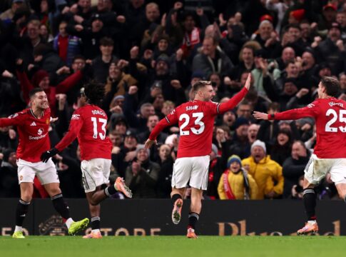 boxing-day:-united-vence-newcastle-em-partida-unica-do-dia