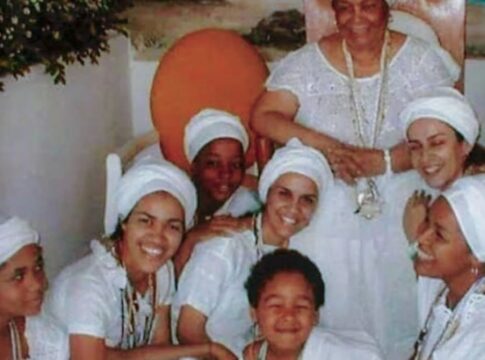 lula-lamenta-morte-de-mae-carmen:-“liderou-terreiro-com-muito-amor”