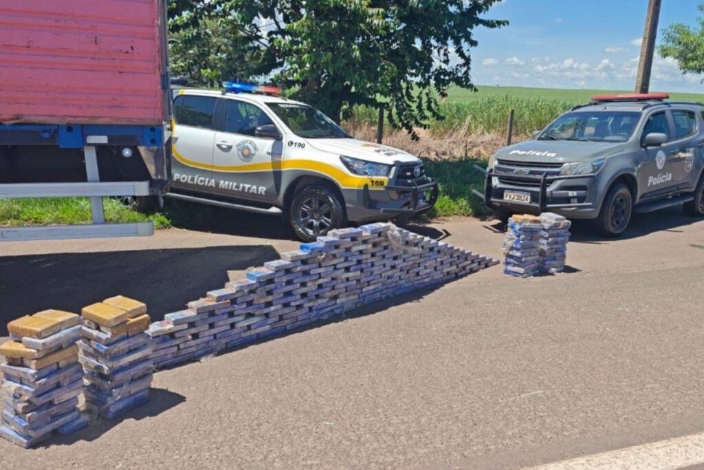 policia-apreende-r$-13-milhoes-em-cocaina-escondidos-em-chassi-de-caminhao