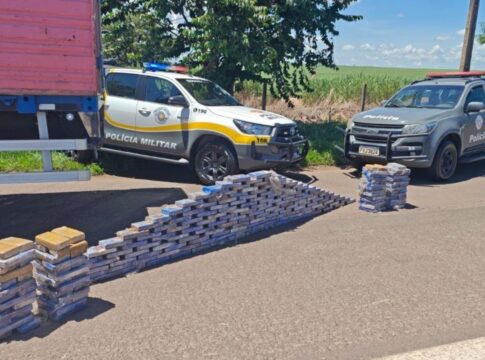 policia-apreende-r$-13-milhoes-em-cocaina-escondidos-em-chassi-de-caminhao