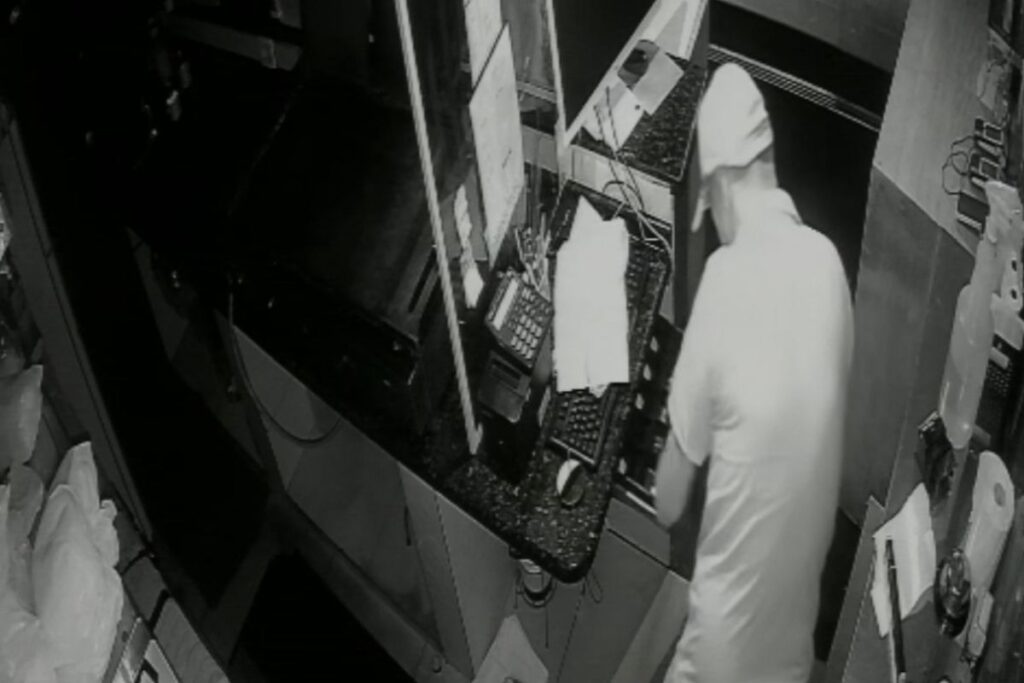 homem-de-tornozeleira-eletronica-rouba-comercio-no-interior-de-sp