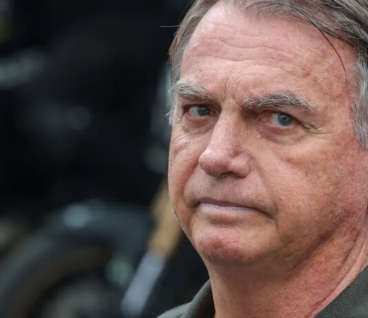 bolsonaro-passou-por-nova-cirurgia-para-tratar-soluco,-diz-michelle