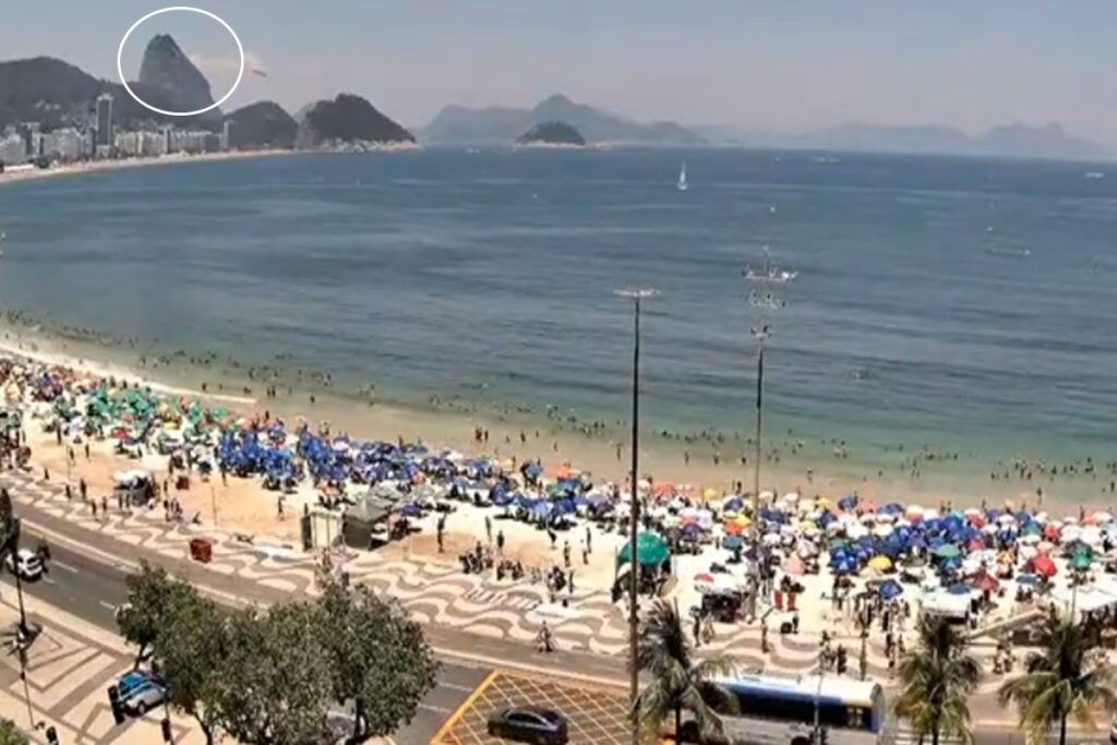 aviao-que-caiu-em-copacabana-nao-tinha-autorizacao-para-publicidade