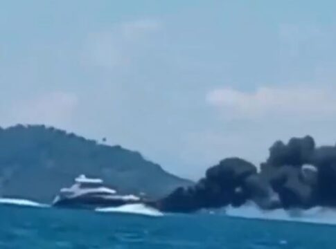 lancha-pega-fogo-e-deixa-ao-menos-6-feridos-em-angra-dos-reis-(rj)