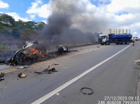 sobe-para-11-o-numero-de-mortes-em-acidente-na-divisa-da-bahia-com-es