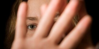 entregador-mostra-orgao-genital-para-menina-que-o-atendeu-e-e-preso