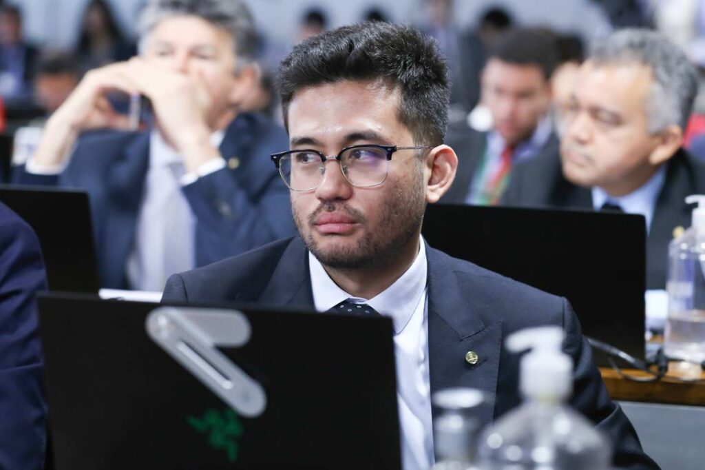 kataguiri-questiona-motta-de-olho-em-lideranca-para-o-missao