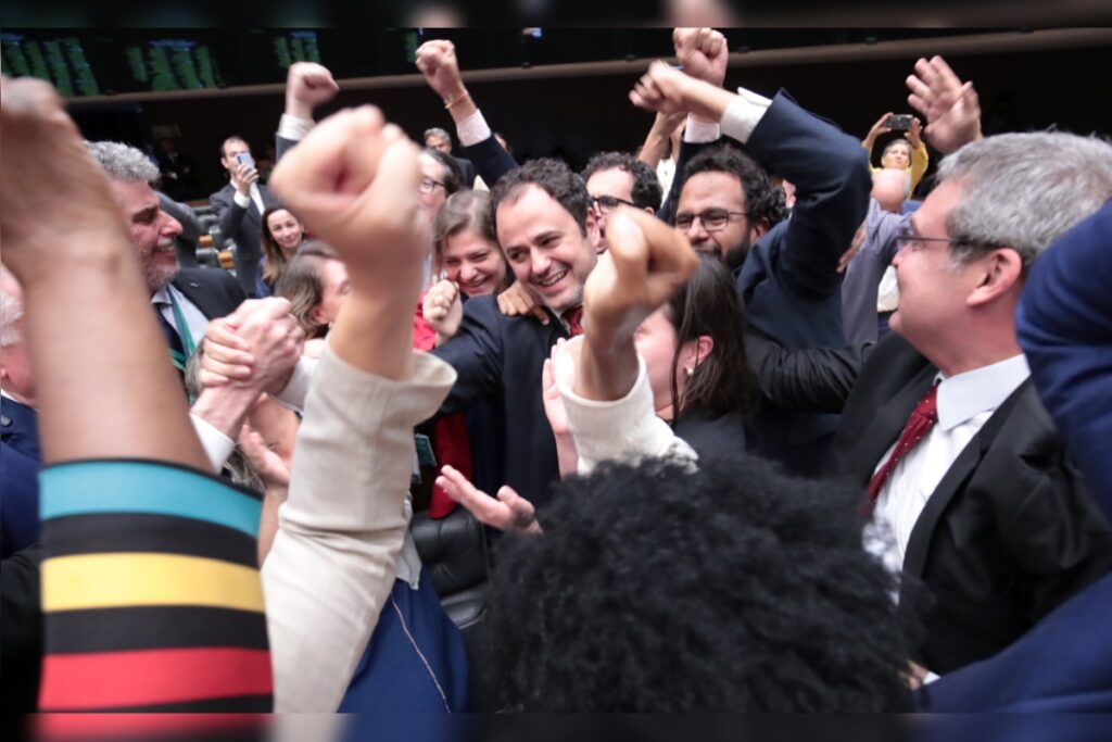 “traidores”-que-salvaram-glauber-braga-tiveram-10%-a-mais-em-emendas