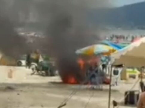 carrinho-de-milho-pega-fogo-em-praia-e-bombeiro-precisa-ser-acionado
