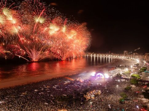 palco-gospel-no-reveillon-do-rio-gera-revolta-contra-eduardo-paes