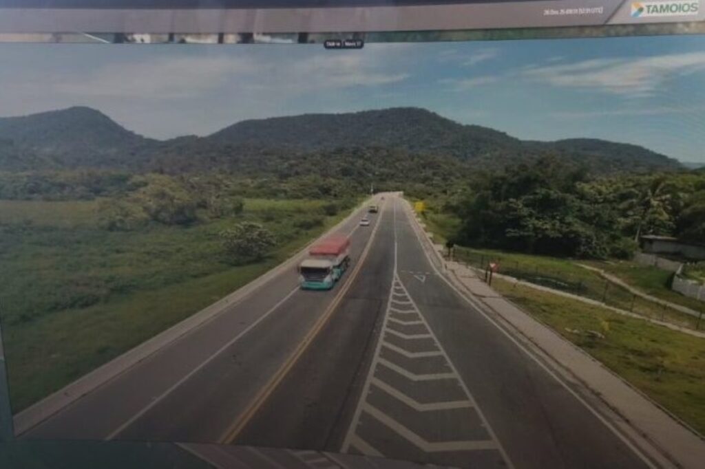 policia-usa-drone-para-flagrar-infracoes-de-transito-em-rodovia-de-sp