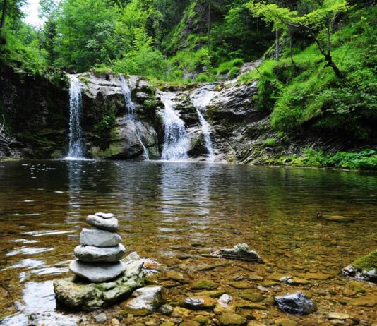 ferias-on!-5-cachoeiras-na-chapada-dos-veadeiros-para-conhecer