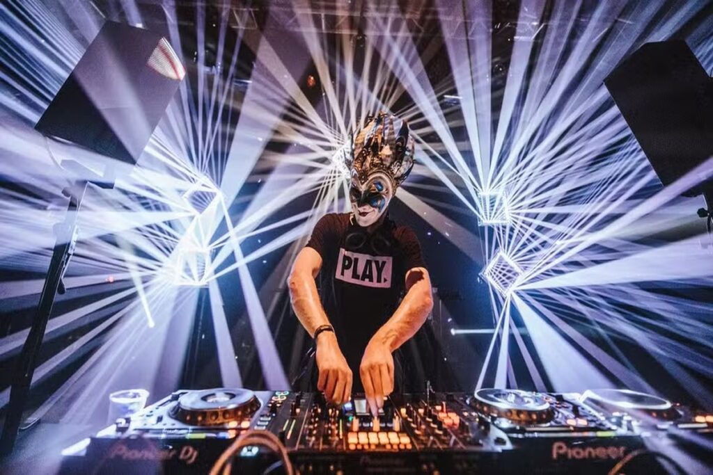 pancadao-alemao-extrapola-barulho,-e-anhangabau-pode-ter-veto-a-raves