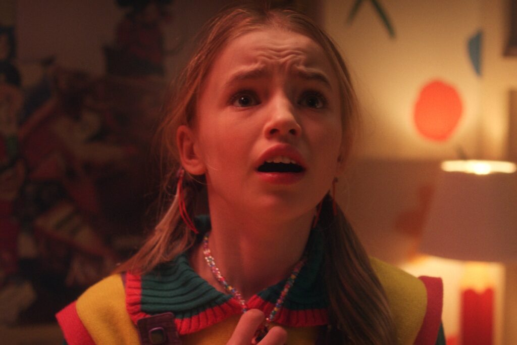 stranger-things:-artista-se-explica-apos-polemica-com-atriz-de-14-anos