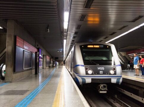 tarcisio-aumenta-tarifa-de-metro-e-trens-a-partir-de-6/1-em-sp.-veja