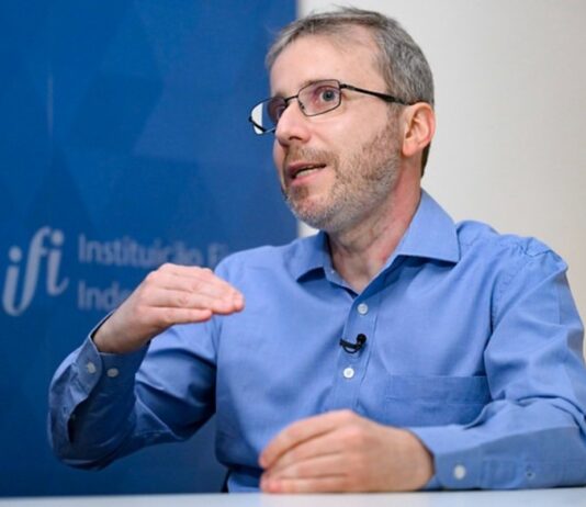 entidade-ligada-ao-senado-aponta-risco-as-contas-publicas-em-2026