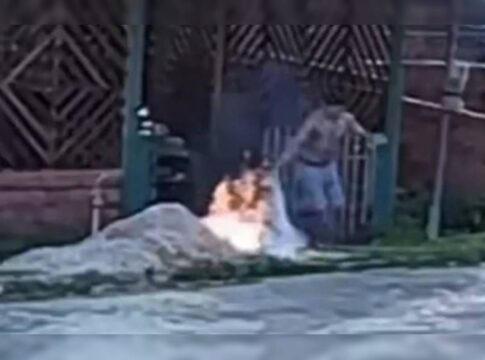 ataque-brutal:-homem-poe-fogo-na-esposa-e-na-filha-com-gasolina