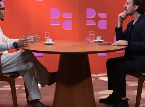 dr-com-demori-discute-racismo-estrutural-com-o-ator-clayton-nascimento