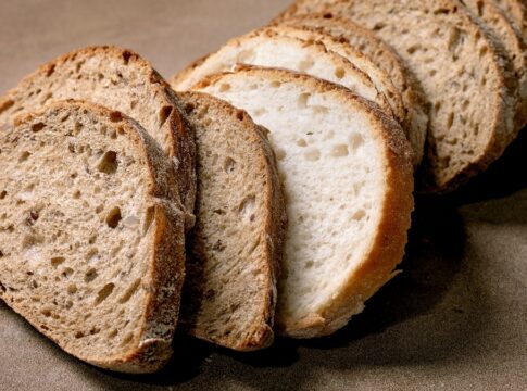 pao-de-inhame-caseiro-macio-e-nutritivo-para-o-dia-a-dia