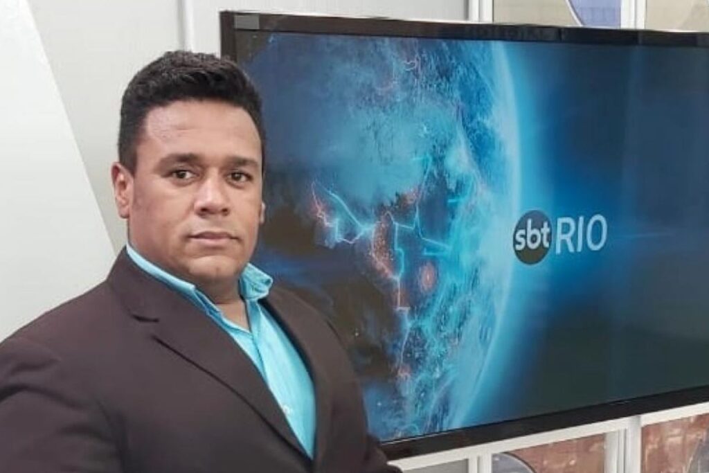 jornalista-caio-alex-morre-aos-52-anos-em-cabo-frio,-no-rj