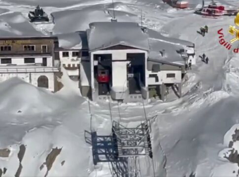 acidente-com-teleferico-deixa-quase-100-presos-em-montanha-na-italia